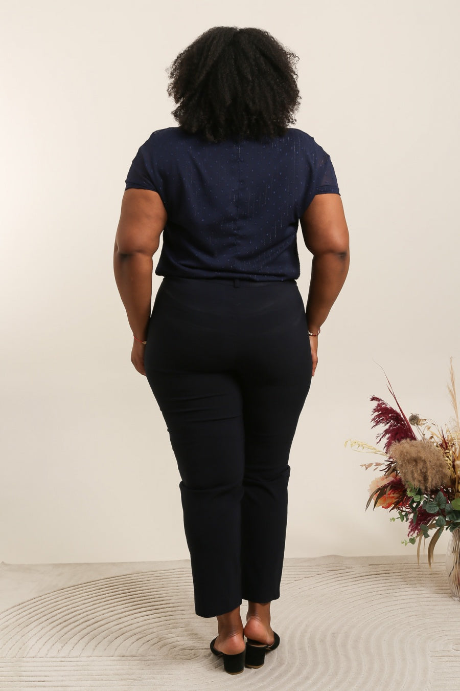 Pantaloni con tasche e cerniera
