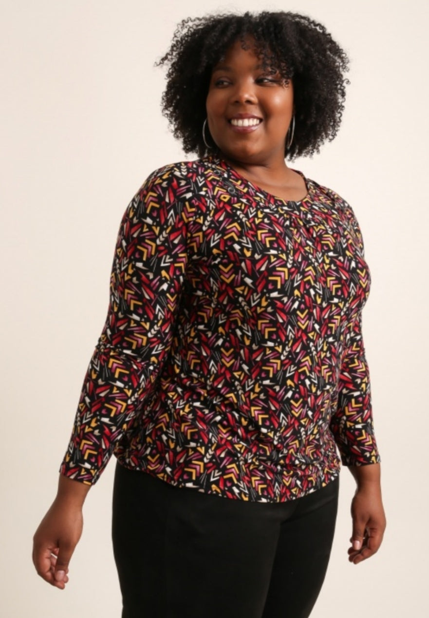 Maglia Curvy fantasia geometrica