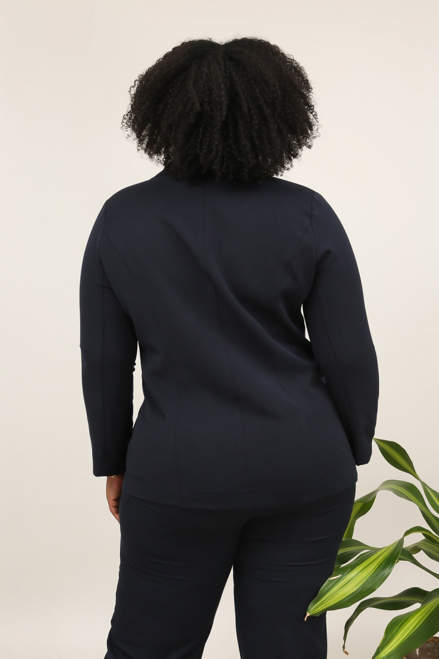 Giacca Tailleur Elegante a Due Bottoni – Versatile & Raffinata