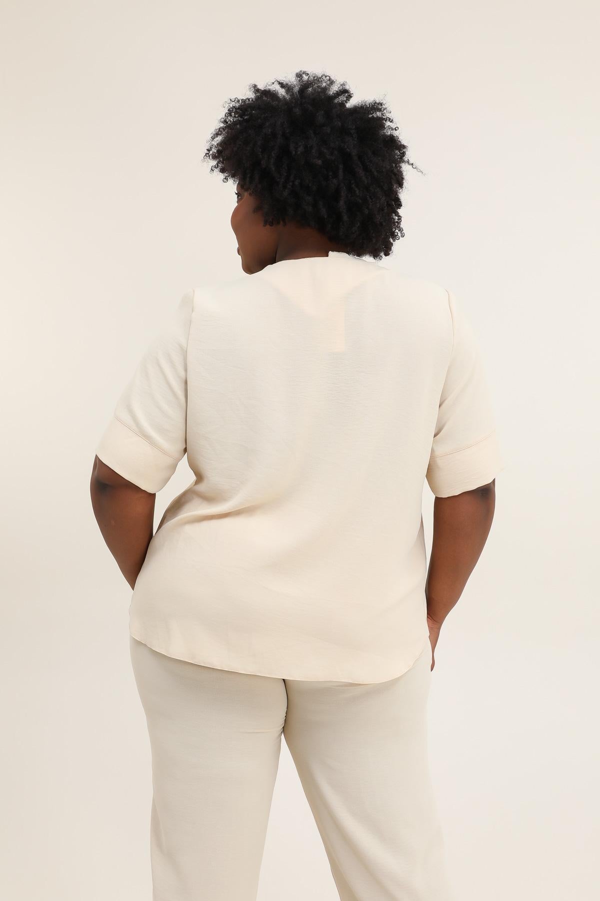 Camicetta Donna Verde Taglie Comode – Comoda e Fresca