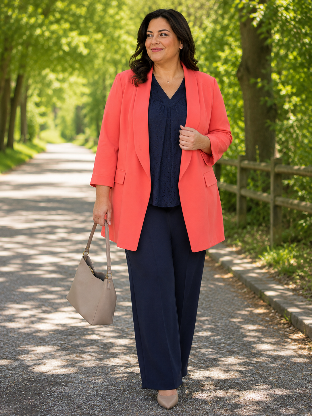 Giacca Versatile Elegante E Sportiva Con Bottone E Tasche Con Patta