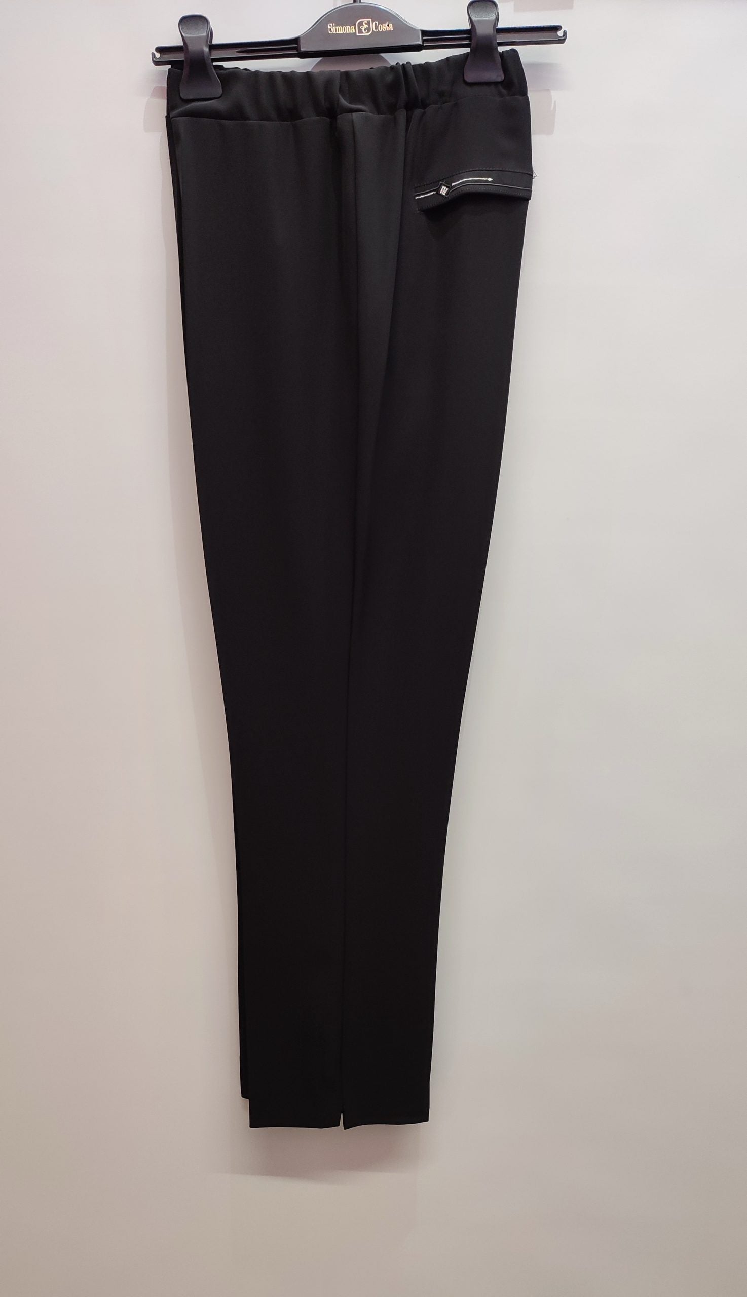 Pantaloni morbidi in crèpe