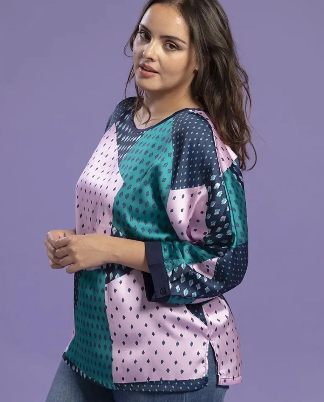 Blusa con fantasia geometrica