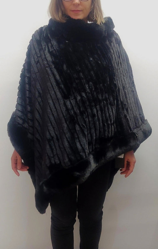 Poncho in Ecopelliccia