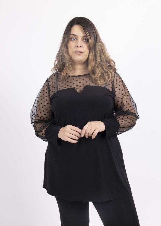 Tunica in tulle ricamato