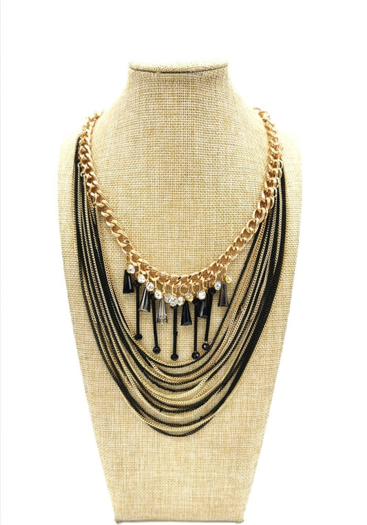 Collana a più righe