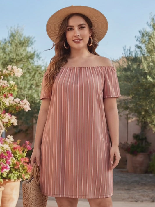 Vestito Donna Curvy a Righe con Scollo a Barchetta